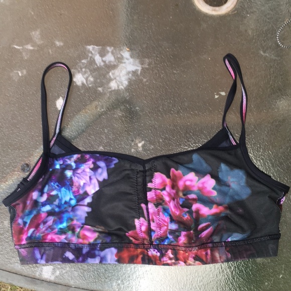 lululemon athletica Other - RARE Lululemon Spring has sprung Pirouette bra 10